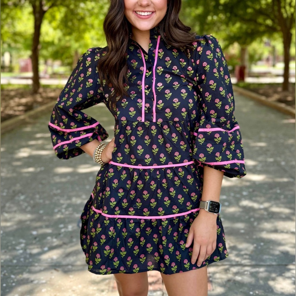 NWT JodiFl Floral Black Dress, Size Medium